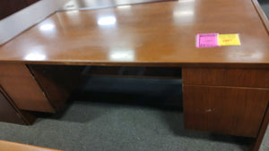 R991 36"x 72" Cherry Executive Used Desk w/2 Files $149.98 - 1 Only!