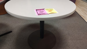 R4901 36" White Round Used Table $69.98 - 1 Only!