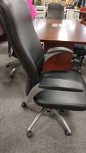 R8888 Set Of 6 Black High Back Executive Used Chairs $1,799.98